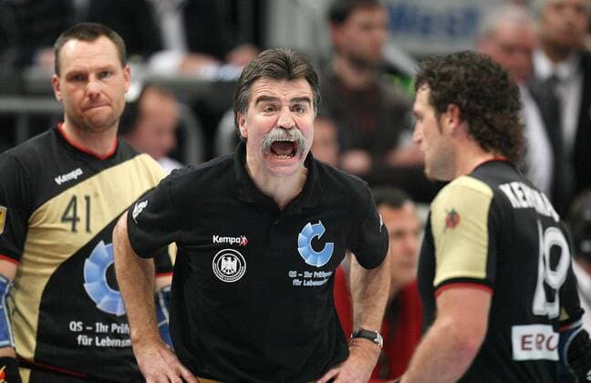 Bundestrainer Heiner Brand (Deutschland) wütend Handball WM Herren WM 2007, Länderspiel, Nationalteam, Nationaltrikot, Halbfinale, Deutschland Gruppe Köln Wut, Handball WM Herren WM 2007, Länderspiel, Nationalteam, Nationaltrikot, Halbfinale, Deutschland Gruppe Köln Wut,