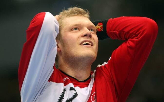 Torwart Johannes Bitter (Deutschland) fassungslos nach dem Sieg bei der WM 2007 Handball WM Herren WM 2007, Länderspiel, Nationalteam, Nationaltrikot, Finale, Endspiel Porträt Köln Freude, Nachdenklichkeit, Handball WM Herren WM 2007, Länderspiel, Nationalteam, Nationaltrikot, Finale, Endspiel Porträt Köln Freude, Nachdenklichkeit,