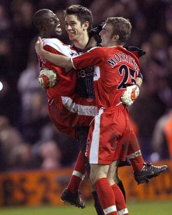 Schlußjubel Middlesbrough, v.li.: George Boateng, Torwart Brad Jones und James Morrison - Fußball Herren FA Cup 2006 2007, Englischer Pokal, Pokalspiel, FC Middlesbrough Gruppe West Bromwich Freude, Begeisterung Fußball Herren FA Cup 2006 2007, Englischer Pokal, Pokalspiel, FC Middlesbrough Gruppe West Bromwich Freude, Begeisterung