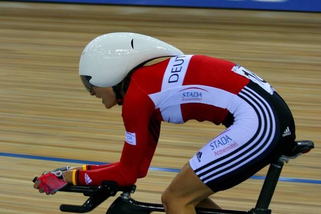 Larissa Kleinmann (Deutschland) - Radsport WM Damen WM 2007, Rad, Bahn, Halle, Indoor, Bahnrad, Bahnradsport, , Nationaltrikot Einzelbild Palma de Mallorca Radsport WM Damen WM 2007, Rad, Bahn, Halle, Indoor, Bahnrad, Bahnradsport, , Nationaltrikot Einzelbild Palma de Mallorca