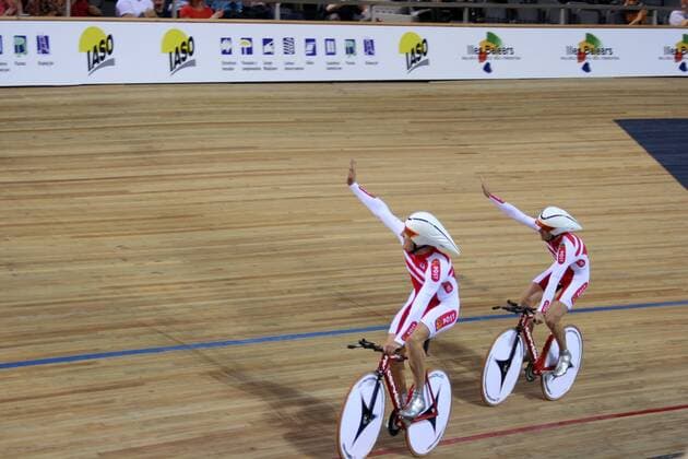 Dänemark bejubelt den dritten Platz bei der WM 2007 in Palma de Mallorca - Radsport WM Herren WM 2007, Rad, Bahn, Halle, Indoor, Bahnrad, Bahnradsport, ,, Nationaltrikot Gruppe Palma de Mallorca Freude, Radsport WM Herren WM 2007, Rad, Bahn, Halle, Indoor, Bahnrad, Bahnradsport, ,, Nationaltrikot Gruppe Palma de Mallorca Freude,