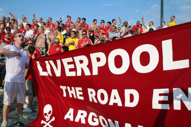 Fans des FC Liverpool feiern am Vortag des Endspiels der Champions League 2006 2007 den wiederholten Einzug in das Finale Fußball EC 1 Herren Vorschau Champions League 2006 2007, Liverpool FC, Finale, Endspiel Totale Athen Begeisterung, Freude, Fußball EC 1 Herren Vorschau Champions League 2006 2007, Liverpool FC, Finale, Endspiel Totale Athen Begeisterung, Freude,