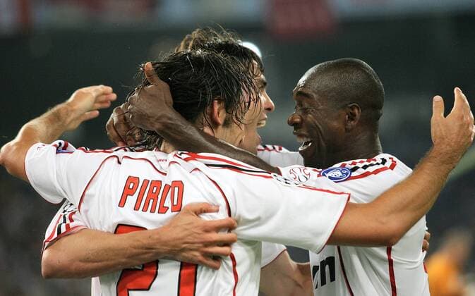 Torjubel AC Mailand, v. re.: Clarence Seedorf, Kaka und Andrea Pirlo - Fußball EC 1 Herren Champions League 2006 2007, Finale, Endspiel, Milan Gruppe Olympiastadion, Olympic Stadium Athen Freude, Begeisterung, Fußball EC 1 Herren Champions League 2006 2007, Finale, Endspiel, Milan Gruppe Olympiastadion, Olympic Stadium Athen Freude, Begeisterung,