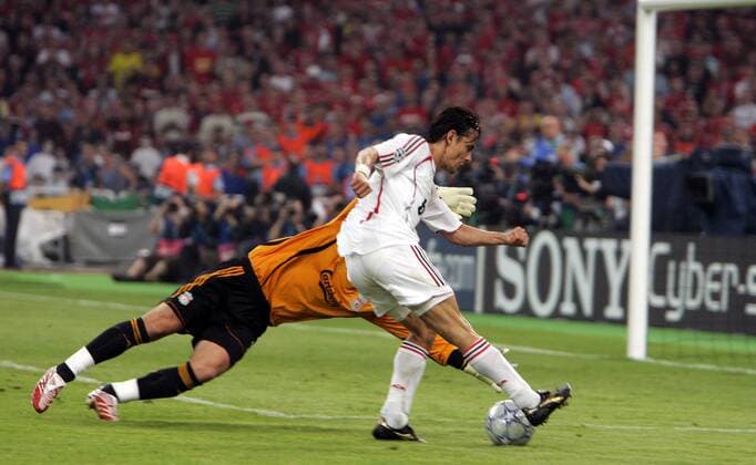 Torwart Jose Manuel Reina (Liverpool, li.) gegen Filippo Inzaghi (AC Mailand) Fußball EC 1 Herren Champions League 2006 2007, Finale, Endspiel, Liverpool FC - AC Mailand, Milan Gruppe Athen Dynamik, Fußball EC 1 Herren Champions League 2006 2007, Finale, Endspiel, Liverpool FC - AC Mailand, Milan Gruppe Athen Dynamik,