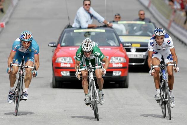 Alexandre Botcharov (Rußland Credit Agricole, Mitte) vor Pierrick Fedrigo (Bouygues Telecom, li.) und Remy di Gregorio (FDJeux.com beide Frankreich) Radsport Herren Dauphine Libere 2007, ProTour, Straßenradsport, Straße, Rad Gruppe 6. Etappe: Gap - Valloire Dynamik, Radsport Herren Dauphine Libere 2007, ProTour, Straßenradsport, Straße, Rad Gruppe 6. Etappe: Gap - Valloire Dynamik,