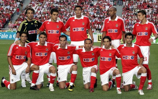 Mannschaftsbild Benfica Lissabon hi.v.li.: Torwart Quim, Konstantinos Katsouranis, Oscar Cardozo, Luisao, David Luiz; vorn: Rui Costa, Gonzalo Bergessio, Petit, Armando Goncalves Teixeira, Leo, Nuno Assis, Luis Filipe - Fußball EC 1 Herren Champions League Qualifikation 2007 2008, Portugal Liga, Vdig Totale Lissabon Fußball EC 1 Herren Champions League Qualifikation 2007 2008, Portugal Liga, Vdig Totale Lissabon