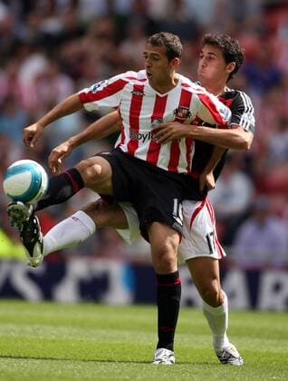 Michael Chopra (Sunderland, li.) gegen Alvaro Arbeloa (Liverpool) - Fußball Herren English Premier League 2007 2008, 1. Englische Liga, Sunderland AFC - FC Liverpool 0:2, Vdig Gruppe Sunderland Dynamik, Kampf, Fußball Herren English Premier League 2007 2008, 1. Englische Liga, Sunderland AFC - FC Liverpool 0:2, Vdig Gruppe Sunderland Dynamik, Kampf,