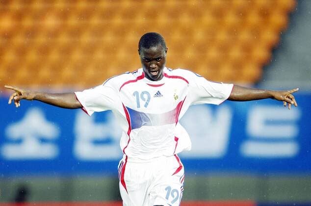 Henri Saivet (Frankreich U17) - Torjubel Fußball WM Herren U 17 WM 2007, Junioren, Länderspiel, Nationalteam, Nationaltrikot, Achtelfinale Einzelbild Changwon Begeisterung, Freude, Fußball WM Herren U 17 WM 2007, Junioren, Länderspiel, Nationalteam, Nationaltrikot, Achtelfinale Einzelbild Changwon Begeisterung, Freude,