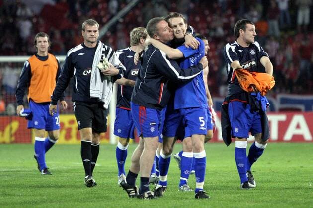 Schlussjubel Glasgow Rangers, mit Sasa Papac (Mitte re.) - Fußball EC 1 Herren Champions League Qualifikation 2007 2008, Glasgow Rangers, Gruppe Belgrad Harmonie, Freude, Kameradschaft, Fußball EC 1 Herren Champions League Qualifikation 2007 2008, Glasgow Rangers, Gruppe Belgrad Harmonie, Freude, Kameradschaft,