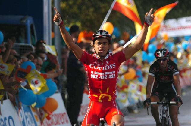 Leonardo Duque (Kolumbien Cofidis) gewinnt die 16. Etappe der Vuelta 2007 - Radsport Herren Vuelta a Espana 2007, Spanienrundfahrt, ProTour, Straßenradsport, Straße, Rad Einzelbild 16. Etappe: Jaen - Puertollano Freude, Radsport Herren Vuelta a Espana 2007, Spanienrundfahrt, ProTour, Straßenradsport, Straße, Rad Einzelbild 16. Etappe: Jaen - Puertollano Freude,