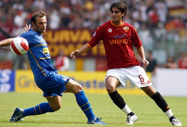 Alberto Aquilani (AS Rom, re.) gegen Cristiano Zanetti (Juventus Turin) - Fußball Herren Serie A 2007 2008, 1. Italienische Liga, AS Rom - Juventus Turin 2:2, Roma, Juve Gruppe Rom Dynamik, Fußball Herren Serie A 2007 2008, 1. Italienische Liga, AS Rom - Juventus Turin 2:2, Roma, Juve Gruppe Rom Dynamik,