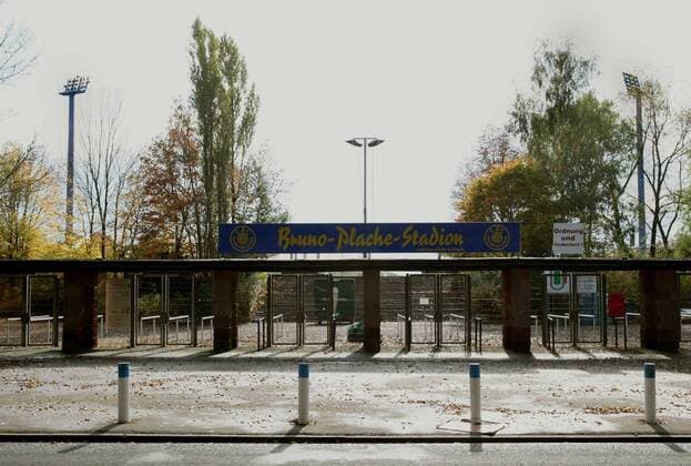 Im Bruno Plache Stadion, der Heimspielstätte von Lokomotive Leipzig, herrscht Ordnung und Sauberkeit Fußball Herren Saison 2007 2008, 1. FC Lokomotive Leipzig, Lok, Landesliga Sachsen, Sachsenliga Totale Leipzig Fußball Herren Saison 2007 2008, 1. FC Lokomotive Leipzig, Lok, Landesliga Sachsen, Sachsenliga Totale Leipzig