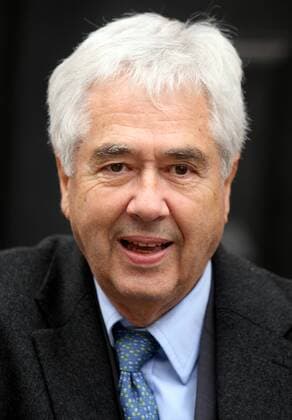 Vizepräsident Prof. Dr. Fritz Scherer (FC Bayern München) Fußball Herren 39. Ordentlicher DFB Bundestag 2007, Versammlung, Tagung, Konferenz, Sitzung, Deutscher Fußballbund Porträt Mainz Fußball Herren 39. Ordentlicher DFB Bundestag 2007, Versammlung, Tagung, Konferenz, Sitzung, Deutscher Fußballbund Porträt Mainz