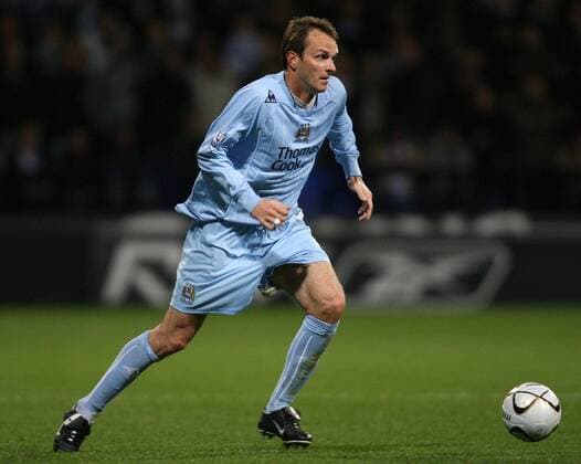 Dietmar Hamann (Manchester City) am Ball - EDITORIAL USE ONLY. No use with unauthorised audio, video, data, fixture lists, club league logos or live services. Online in-match use limited to 120 images, no video emulation. No use in betting, games or single club league player publications. Fußball Herren Carling Cup 2007 2008, Englischer Pokal, League, Ligapokal, Pokalspiel, Manchester City Einzelbild Bolton Dynamik, Fußball Herren Carling Cup 2007 2008, Englischer Pokal, League, Ligapokal, Pokalspiel, Manchester City Einzelbild Bolton Dynamik,