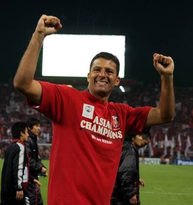 Washington Stecanela Cerqueira (Urawa Red Diamonds) jubelt über den Gewinn der asiatischen Champions League 2007 - (TKP2007111407) Fußball Herren AFC Asian Champions League 2007, Asien, Asiatische, Finale, Endspiel Einzelbild Saitama Freude, Fußball Herren AFC Asian Champions League 2007, Asien, Asiatische, Finale, Endspiel Einzelbild Saitama Freude,
