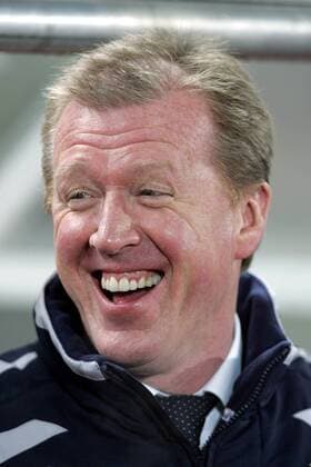 Nationaltrainer Steve McClaren (England) gut gelaunt - EDITORIAL USE ONLY. No use with unauthorised audio, video, data, fixture lists, club league logos or live services. Online in-match use limited to 120 images, no video emulation. No use in betting, games or single club league player publications. Fußball Länderspiel Herren Freundschaftsspiel 2007, Test, Testspiel, Nationalteam Porträt Wien Freude, Begeisterung, Fußball Länderspiel Herren Freundschaftsspiel 2007, Test, Testspiel, Nationalteam Porträt Wien Freude, Begeisterung,