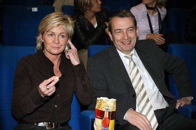 Bundestrainerin Silvia Neid und DFB Generalsekretär Wolfgang Niersbach (beide Deutschland) anlässlich der Premiere des Dokumentarfilms Die besten Frauen der Welt Fußball Damen Filmpremiere 2007, Kinopremiere, Film, Kino, Kinofilm, Nationalmannschaft, Frauen, Frauenfußball Gruppe o0 WM Fußball Damen Filmpremiere 2007, Kinopremiere, Film, Kino, Kinofilm, Nationalmannschaft, Frauen, Frauenfußball Gruppe o0 WM