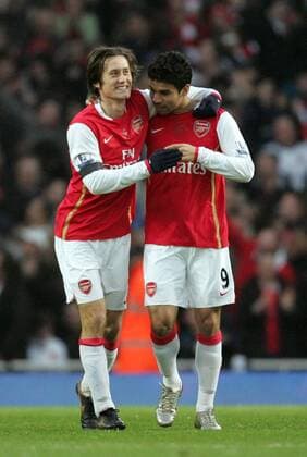 Tomas Rosicky (li.) und Eduardo da Silva (beide Arsenal) - Torjubel - EDITORIAL USE ONLY. No use with unauthorised audio, video, data, fixture lists, club league logos or live services. Online in-match use limited to 120 images, no video emulation. No use in betting, games or single club league player publications. Fußball Herren English Premier League 2007 2008, 1. Englische Liga, Arsenal FC London Gruppe London Freude, Kameradschaft, Fußball Herren English Premier League 2007 2008, 1. Englische Liga, Arsenal FC London Gruppe London Freude, Kameradschaft,