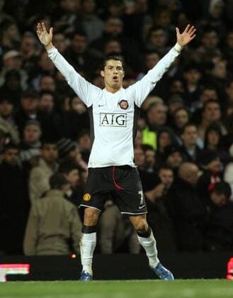 Cristiano Ronaldo (Manchester United) - Torjubel - EDITORIAL USE ONLY. No use with unauthorised audio, video, data, fixture lists, club league logos or live services. Online in-match use limited to 120 images, no video emulation. No use in betting, games or single club league player publications. Fußball Herren FA Cup 2007 2008, Englischer Pokal, Pokalspiel, Manchester United, ManU Einzelbild Birmingham Freude, Fußball Herren FA Cup 2007 2008, Englischer Pokal, Pokalspiel, Manchester United, ManU Einzelbild Birmingham Freude,