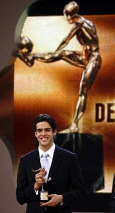 Kaka (AC Mailand Brasilien) wird zu Italiens Fußballer des Jahres 2007 und zum besten Ausländer der Serie A gekürt - Fußball Herren Oscar del Calcio 2008, Ehrung, Auszeichnung, Spielerehrung, Spielerauszeichnung, Preisverleihung Einzelbild Serie A 2007 2008, 1. Italienische Liga, Milan Mailand Fußball Herren Oscar del Calcio 2008, Ehrung, Auszeichnung, Spielerehrung, Spielerauszeichnung, Preisverleihung Einzelbild Serie A 2007 2008, 1. Italienische Liga, Milan Mailand