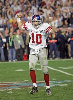 Eli Manning (New York Giants) jubelt - (Icon94219314) American Football Herren 42. Super Bowl 2008, Superbowl, Finale, Endspiel, XLII, NFL 2007, NY, N Y Einzelbild Glendale Begeisterung, Freude, American Football Herren 42. Super Bowl 2008, Superbowl, Finale, Endspiel, XLII, NFL 2007, NY, N Y Einzelbild Glendale Begeisterung, Freude, EDITORIAL USE ONLY