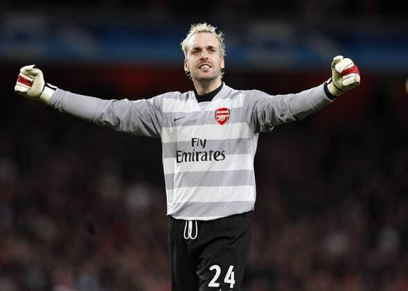Torwart Manuel Almunia (Arsenal) - Torjubel - EDITORIAL USE ONLY. No use with unauthorised audio, video, data, fixture lists, club league logos or live services. Online in-match use limited to 120 images, no video emulation. No use in betting, games or single club league player publications. Fußball EC 1 Herren Champions League 2007 2008, Arsenal FC London Einzelbild London Freude, Fußball EC 1 Herren Champions League 2007 2008, Arsenal FC London Einzelbild London Freude,