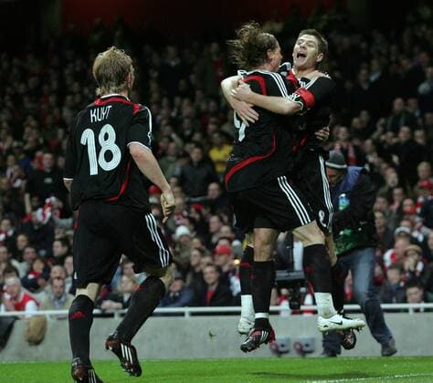 Torjubel Liverpool, v.re.: Steven Gerrard, Fernando Torres und Dirk Kuyt - EDITORIAL USE ONLY. No use with unauthorised audio, video, data, fixture lists, club league logos or live services. Online in-match use limited to 120 images, no video emulation. No use in betting, games or single club league player publications. Fußball EC 1 Herren Champions League 2007 2008, Liverpool FC Gruppe London Freude, Begeisterung, Fußball EC 1 Herren Champions League 2007 2008, Liverpool FC Gruppe London Freude, Begeisterung,