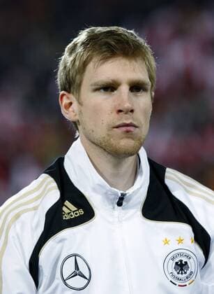 Per Mertesacker (Deutschland) - Nationalhymne Fußball Länderspiel Herren Freundschaftsspiel 2008, Testspiel, Test, Nationalteam Porträt Basel Fußball Länderspiel Herren Freundschaftsspiel 2008, Testspiel, Test, Nationalteam Porträt Basel