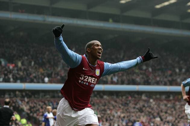 Ashley Young (Aston Villa) - Torjubel - EDITORIAL USE ONLY. No use with unauthorised audio, video, data, fixture lists, club league logos or live services. Online in-match use limited to 120 images, no video emulation. No use in betting, games or single club league player publications. Fußball Herren English Premier League 2007 2008, 1. Englische Liga, Einzelbild Birmingham Freude, Fußball Herren English Premier League 2007 2008, 1. Englische Liga, Einzelbild Birmingham Freude,