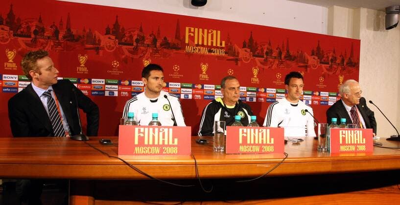 Frank Lampard (2.v.li.), Trainer Avram Grant (Mitte) und John Terry (Chelsea) - Pressekonferenz zum Champions League Finale 2008 - Fußball EC 1 Herren Vorschau Champions League 2007 2008, Finale, Chelsea FC London, Pressekonferenz, Pressetermin, Gruppe Moskau Fußball EC 1 Herren Vorschau Champions League 2007 2008, Finale, Chelsea FC London, Pressekonferenz, Pressetermin, Gruppe Moskau