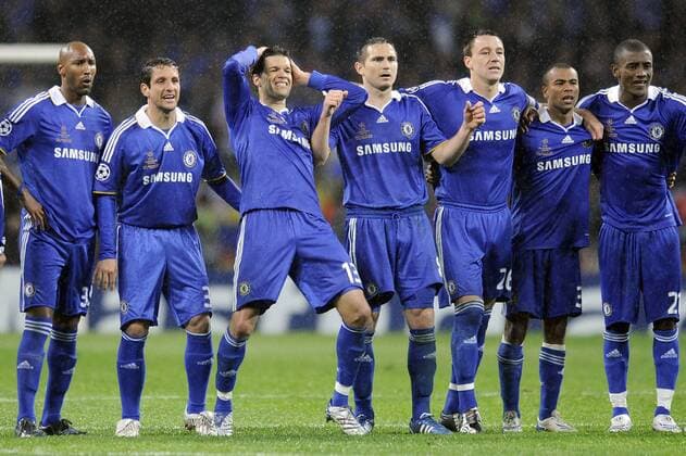 Chelsea während des Elfmeterschießens im Champions League Finales 2008, v.li.: Nicolas Anelka, Juliano Belletti, Michael Ballack, Frank Lampard, John Terry, Ashley Cole und Salomon Kalou Fußball EC 1 Herren Champions League 2007 2008, Finale, Chelsea FC London Gruppe Moskau Enttäuschung, Verzweiflung, Spannung, Fußball EC 1 Herren Champions League 2007 2008, Finale, Chelsea FC London Gruppe Moskau Enttäuschung, Verzweiflung, Spannung,
