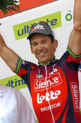 Robbie McEwen (Australien Silence Lotto) gewinnt die 4. Etappe der Tour de Suisse 2008 - Radsport Herren Tour de Suisse 2008, ProTour, Straßenradsport, Straße, Rad, Einzelbild 4. Etappe: Gossau - Domat Ems Freude, Radsport Herren Tour de Suisse 2008, ProTour, Straßenradsport, Straße, Rad, Einzelbild 4. Etappe: Gossau - Domat Ems Freude,