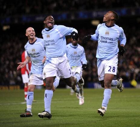 Micah Richards (Mitte), Daniel Sturridge (re.) und Stephen Ireland (alle Manchester City) - Torjubel - EDITORIAL USE ONLY. No use with unauthorised audio, video, data, fixture lists, club league logos or live services. Online in-match use limited to 120 images, no video emulation. No use in betting, games or single club league player publications. Fußball Herren English Premier League 2008 2008, 1.Liga, Manchester City Gruppe Manchester Freude, Begeisterung,