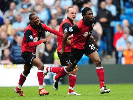 Torjubel Fulham v.re.: Dickson Etuhu, Danny Murphy und John Pantsil - EDITORIAL USE ONLY. No use with unauthorised audio, video, data, fixture lists, club league logos or live services. Online in-match use limited to 120 images, no video emulation. No use in betting, games or single club league player publications. Fußball Herren English Premier League 2008 2009, 1. Englische Liga, Gruppe Manchester Freude,