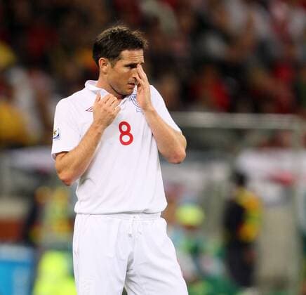 England s Frank Lampard looks on dejected FIFA World Cup 2010 Group C England v Algeria 18th June, 2010 EDITORIAL USE ONLY. No use with unauthorised audio, video, data, fixture lists, club league logos or live services. Online in-match use limited to 120 images, no video emulation. No use in betting, games or single club league player publications. o0 Cape Town