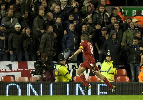 Steven Gerrard of Liverpool celebrates his goal in front of the Napoli fans UEFA Europa League Group K FC Liverpool v SSC Napoli 4th November, 2010 EDITORIAL USE ONLY. No use with unauthorised audio, video, data, fixture lists, club league logos or live services. Online in-match use limited to 120 images, no video emulation. No use in betting, games or single club league player publications. o0 Jubel, Freude, Spannung, Fan, Zuschauer, Provokation, provozieren
