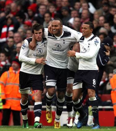 Arsenal FC London - Tottenham Hotspur - Younes Kaboul (C) celebrates scoring a goal for Spurs with Jermaine Jenas (R) and Gareth Bale. 2-3.