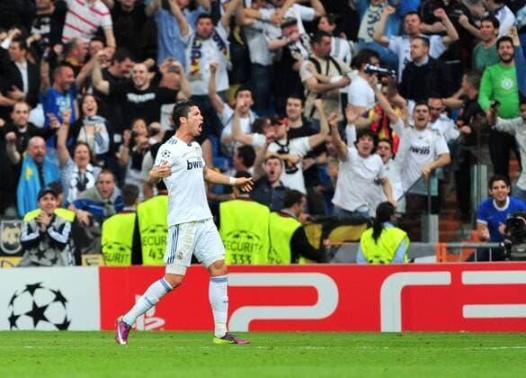 Real Madrid s Cristiano Ronaldo celebrates after scoring, Real CF Madrid (white) - Tottenham Hotspur (black) o0 Jubel, Freude