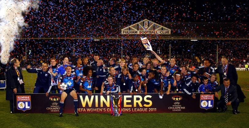 Olympique Lyonnais lift the UEFA Women s Champions League trophy after the UEFA Women s Champions League final football match between Olympique Lyonnais and FFC Turbine Potsdam at Craven Cottage, London, England, on May 26, 2011. Photo Credit SPORTIMAGE JAKE BADGER UEFA Women s Champions League Final Olympique Lyonnais v Potsdam 26th May, 2011 EDITORIAL USE ONLY. No use with unauthorised audio, video, data, fixture lists, club league logos or live services. Online in-match use limited to 120 images, no video emulation. No use in betting, games or single club league player publications.