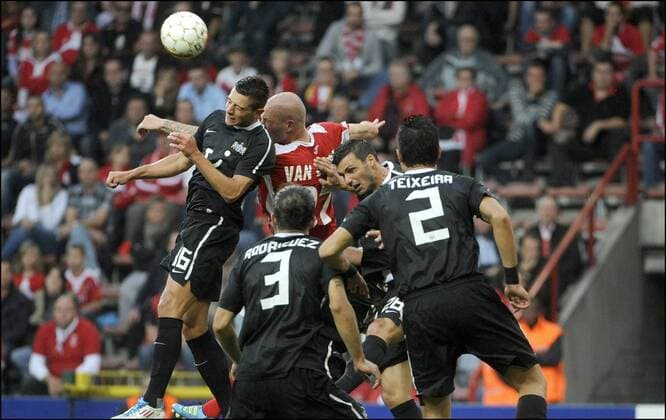 LIEGE 27 07 2011 CHAMPIONS LEAGUE qualification: JELLE VAN DAMME - Mathieu BEDA - STANDARD Lüttich vs FC ZÜRICH - 27 07 2011 PHOTONEWS PANORAMIC