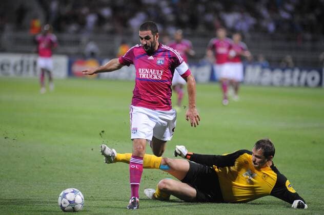 Lisandro (lyon) contre Sergei Ryzhikov (rubin kazan) Olympique Lyon vs. Rubin Kazan Champions League Quali xFredericChambertxPanx