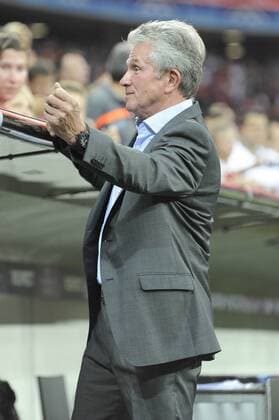 Jupp HEYNCKES (Trainer Bayern München),Einzelbild,angeschnittenes Einzelmotiv,Halbfigur,halbe Figur.Jubel,Freude,Begeisterung, Fussball Champions League Qualifikation FC Bayern München-FC Zuerich.Zürich. Fussball Champions League ,Saison1112,2011 12,am 17.08.2011.