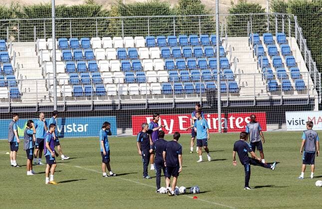 Madrid (13 09 2011) - Training Real Madrid CF, .. - (13092011035) o0 totale
