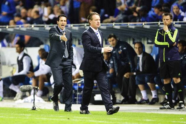 Unai Emery of Valencia (L) coach Mario Been of Genk, KRC Genk - Valencia CF xVIxJackxJacobsxIVx 360647