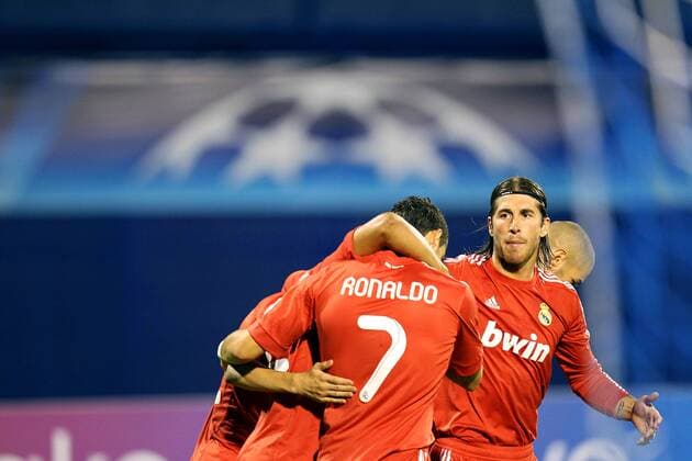 FUSSBALL - CL, Zagreb vs Madrid ZAGREB,KROATIEN,14.SEP.11 - FUSSBALL - UEFA Champions League, Gruppenphase, Dinamo Zagreb vs Real Madrid. Bild zeigt den Jubel von Madrid mit Cristiano Ronaldo (Madrid).