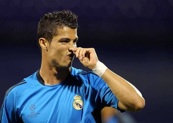 FUSSBALL - CL, Zagreb vs Madrid ZAGREB,KROATIEN,14.SEP.11 - FUSSBALL - UEFA Champions League, Gruppenphase, Dinamo Zagreb vs Real Madrid. Bild zeigt Cristiano Ronaldo (Madrid).