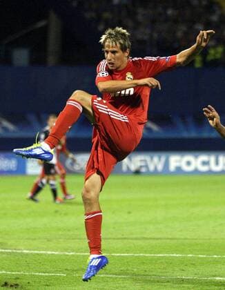FUSSBALL - CL, Zagreb vs Madrid ZAGREB, ,14.SEP.11 - FUSSBALL - UEFA Champions League, Gruppenphase, Dinamo Zagreb vs Real Madrid. Bild zeigt Fabio Coentrao (Madrid).
