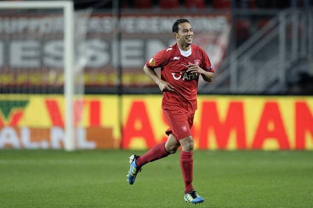 Denny Landzaat of FC Twente - FC Twente Enschede vs. Odense BK Europa League 2011 2012 xVIxOrangexPicturesx xRonaldxBonestrxIVx 434218