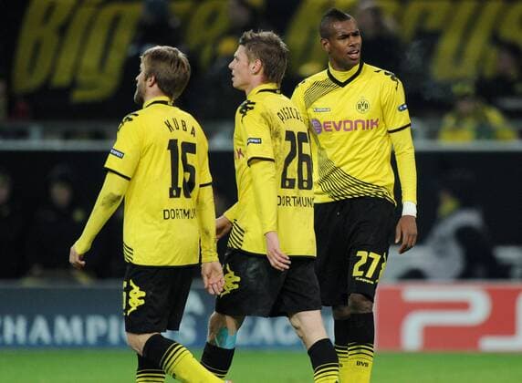 06-12-2011, Fussball, Saison 2011-2012, UEFA Champions League, Vorrunde, 6. Spieltag, Borussia Dortmund - Olympique Marseille 2-3 (v.re.) Felipe Santana (Borussia Dortmund), Lukasz Piszczek (Borussia Dortmund) und Jakub Kuba Blaszczykowski (Borussia Dortmund)