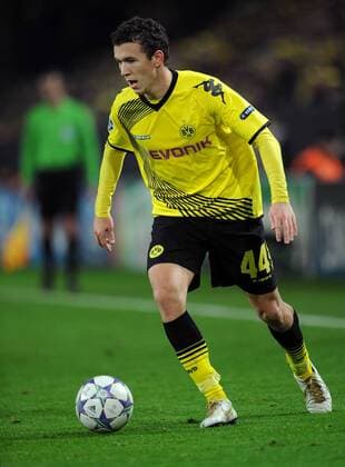 FUSSBALL CHAMPIONS LEAGUE SAISON 2011 2012 Borussia Dortmund - Olympique Marseille 06.12.2011 Ivan Perisic (Borussia Dortmund) Einzelaktion am Ball